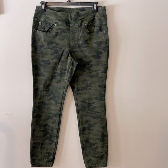 Bell by Kim Gravel tripe luxe twill jeans Camo pull on high rise military 16T - Picture 3 of 16